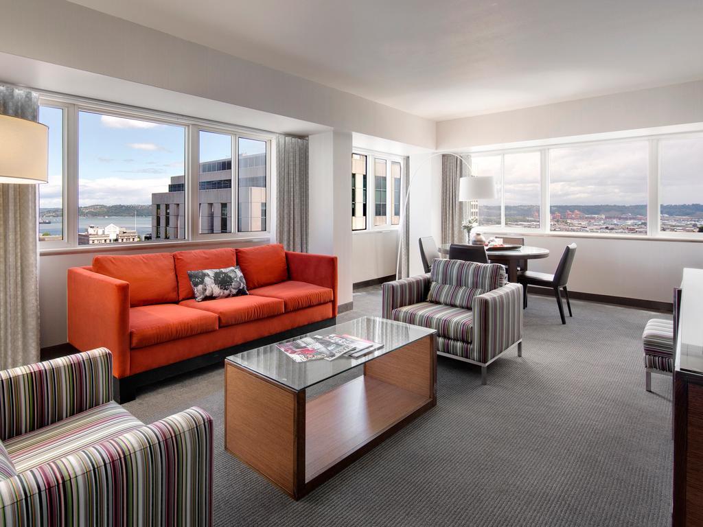 Hotel Murano Tacoma Buitenkant foto A suite at the Westin Seattle