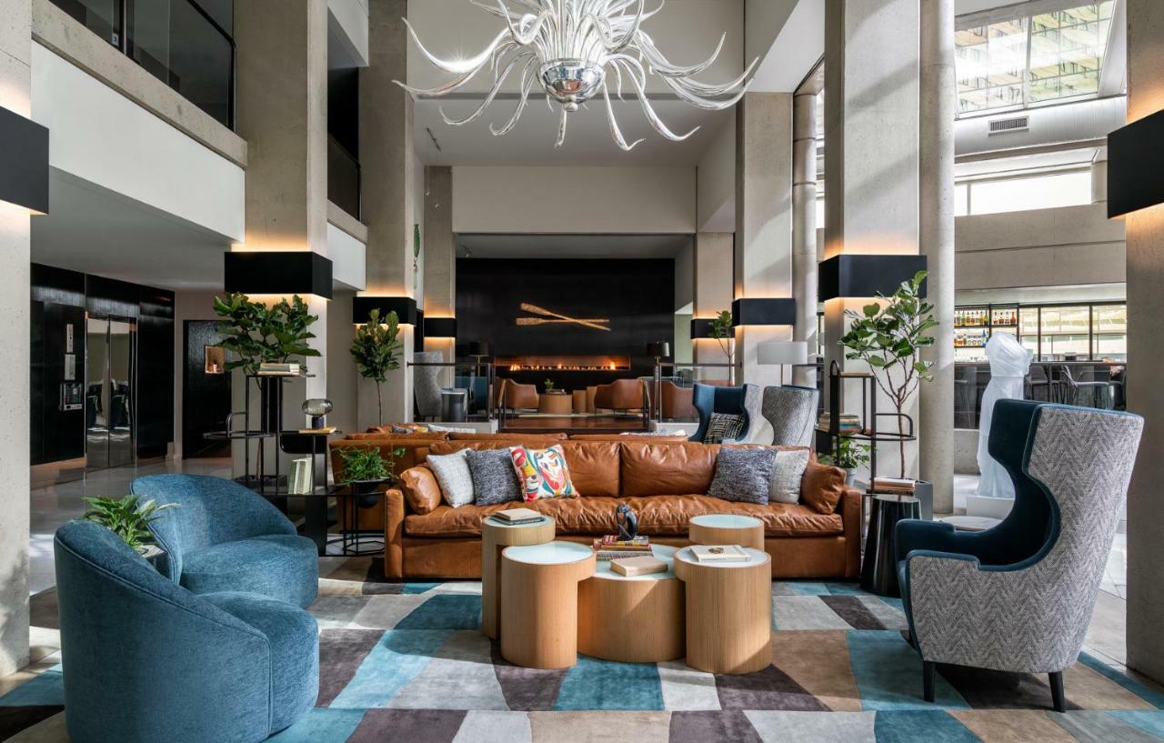 Hotel Murano Tacoma Buitenkant foto The lobby of the hotel