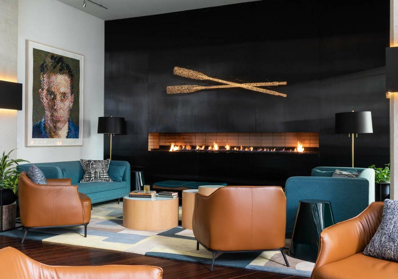 Hotel Murano Tacoma Buitenkant foto The Living Room at the Hotel